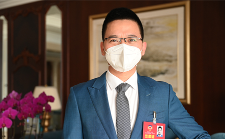 濟南市政協(xié)委員古欣出席市政協(xié)十五屆二次會議，就“加強科創(chuàng)金融機制建設(shè)”專題向于海田市長作報告